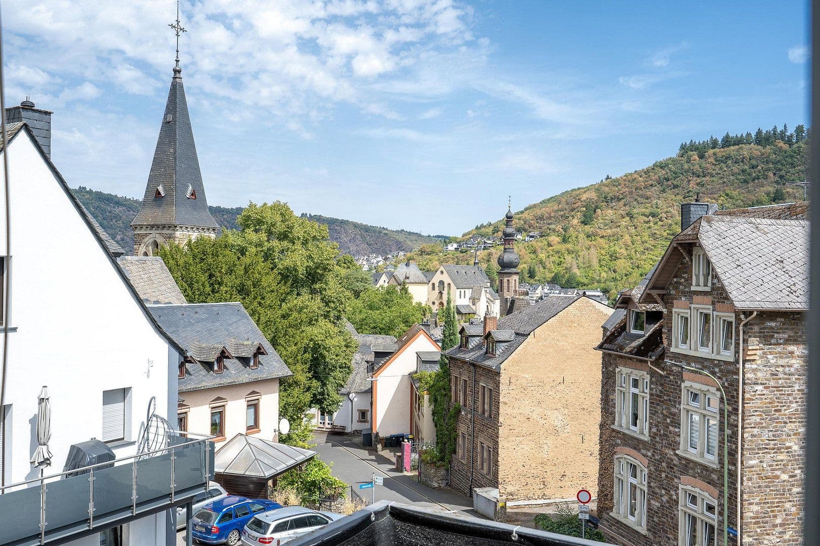 Predaj domu 262 m², pozemok 376 m², In der Märtschelt 8, Cochem, Porýnie-Falcko Predaj domu 262 m², pozemok 376 m², In der Märtschelt 8, Cochem, Porýnie-Falcko