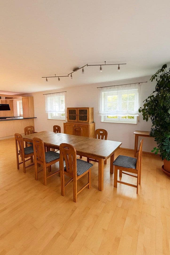 Predaj domu 134 m², pozemok 515 m², Argenbühl, Bádensko-Wurttembersko Predaj domu 134 m², pozemok 515 m², Argenbühl, Bádensko-Wurttembersko