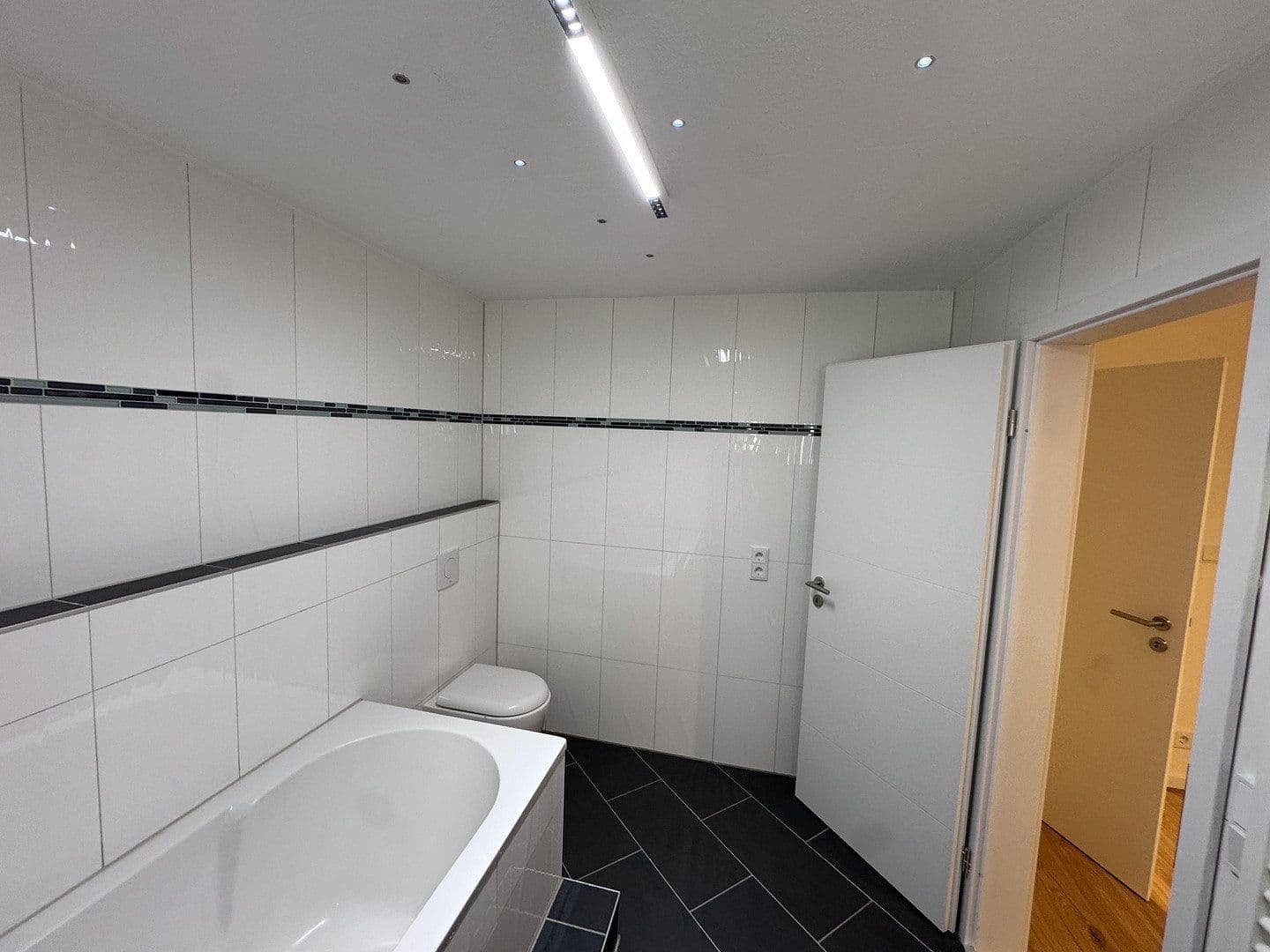 Predaj bytu 2-izbový 64 m², Hamburg, Hamburg Predaj bytu 2-izbový 64 m², Hamburg, Hamburg