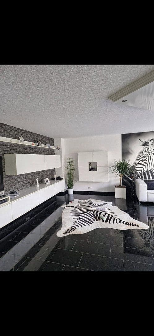 Predaj bytu 2-izbový 75 m², Marbach am Neckar, Bádensko-Wurttembersko Predaj bytu 2-izbový 75 m², Marbach am Neckar, Bádensko-Wurttembersko