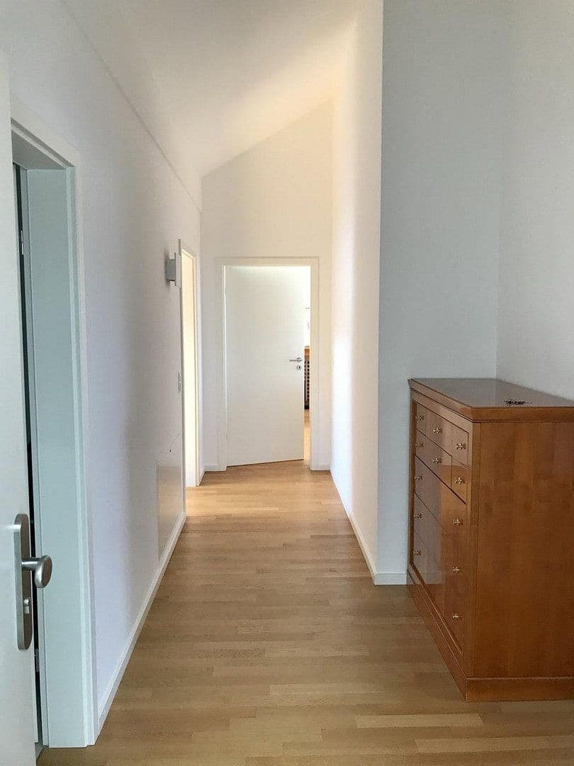 Predaj bytu 2-izbový 88 m², München, Bavorsko Predaj bytu 2-izbový 88 m², München, Bavorsko