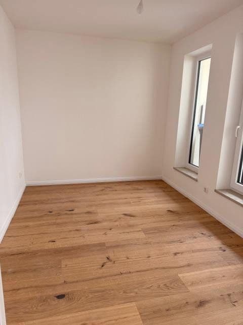 Prenájom bytu 4-izbový 175 m², Bad Wörishofen, Bavorsko Prenájom bytu 4-izbový 175 m², Bad Wörishofen, Bavorsko