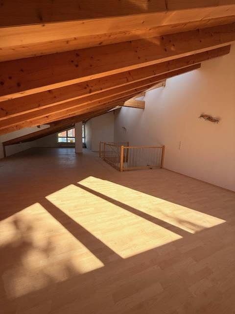 Prenájom bytu 4-izbový 175 m², Bad Wörishofen, Bavorsko Prenájom bytu 4-izbový 175 m², Bad Wörishofen, Bavorsko