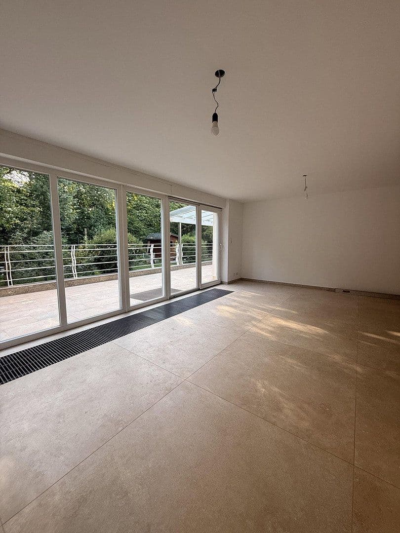 Prenájom bytu 4-izbový 175 m², Bad Wörishofen, Bavorsko Prenájom bytu 4-izbový 175 m², Bad Wörishofen, Bavorsko