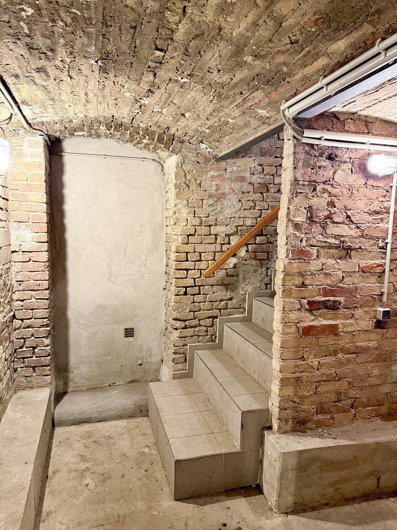 Predaj bytu 2-izbový 89 m², Dunckerstr. 8a, Berlin, Berlín Predaj bytu 2-izbový 89 m², Dunckerstr. 8a, Berlin, Berlín