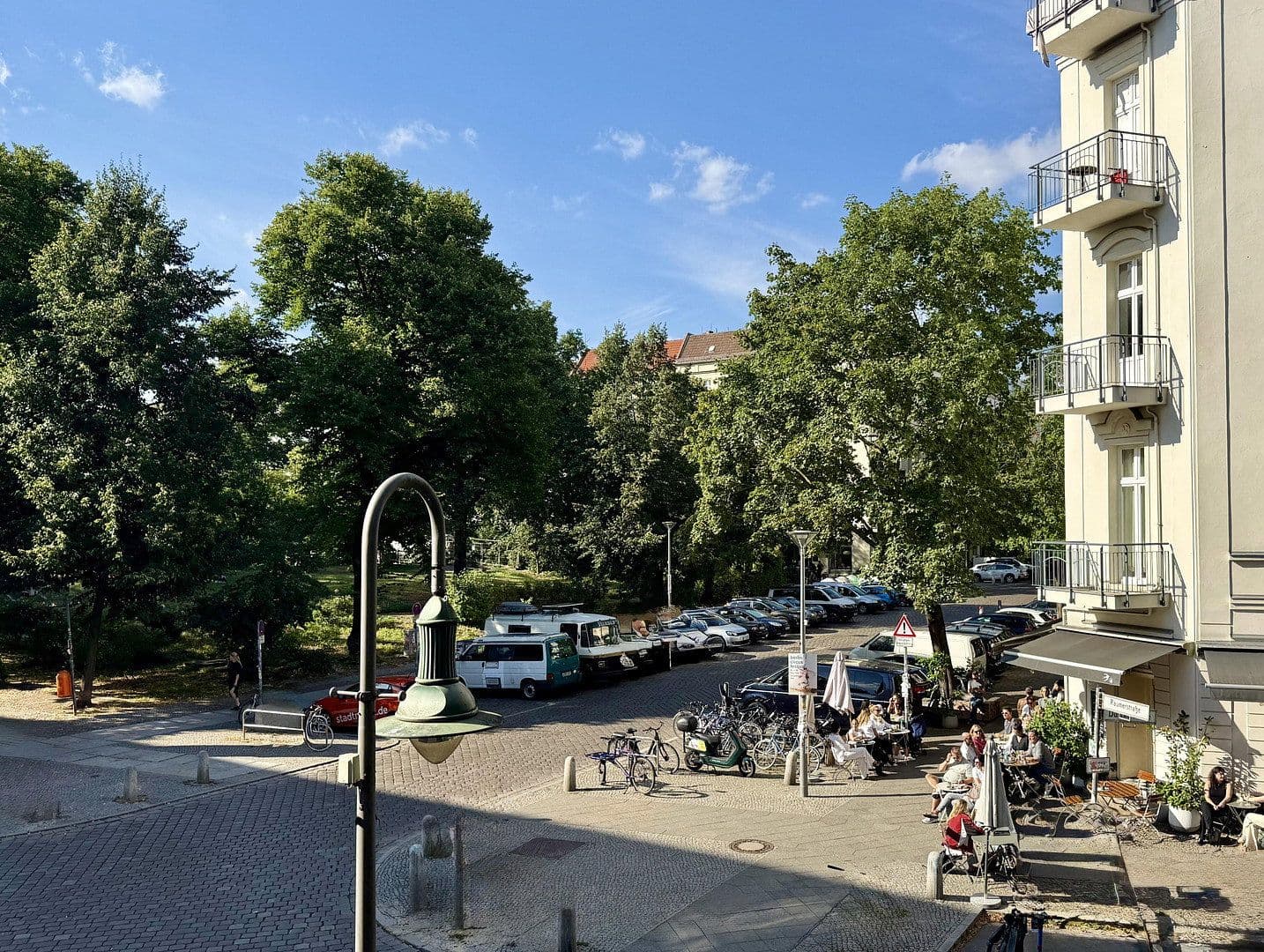 Predaj bytu 2-izbový 89 m², Dunckerstr. 8a, Berlin, Berlín Predaj bytu 2-izbový 89 m², Dunckerstr. 8a, Berlin, Berlín