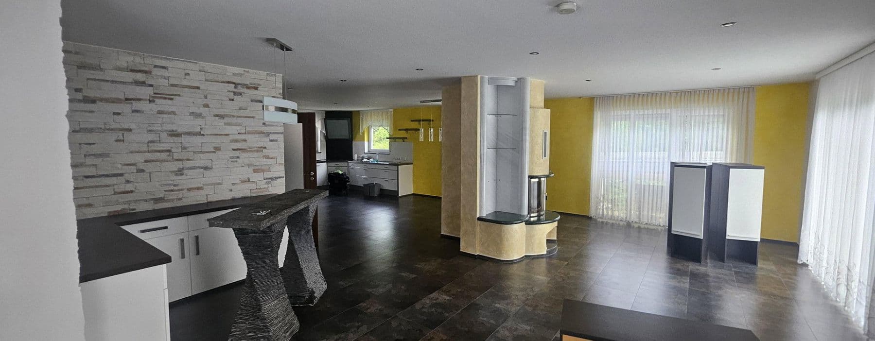 Predaj domu 209 m², pozemok 334 m², Lichtensteinstr., 64, Reutlingen, Bádensko-Wurttembersko Predaj domu 209 m², pozemok 334 m², Lichtensteinstr., 64, Reutlingen, Bádensko-Wurttembersko
