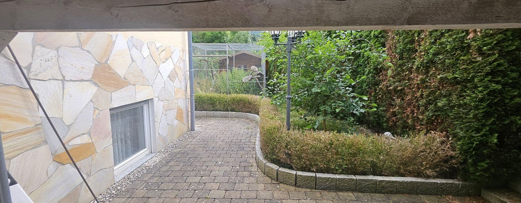 Predaj domu 209 m², pozemok 334 m², Lichtensteinstr., 64, Reutlingen, Bádensko-Wurttembersko Predaj domu 209 m², pozemok 334 m², Lichtensteinstr., 64, Reutlingen, Bádensko-Wurttembersko