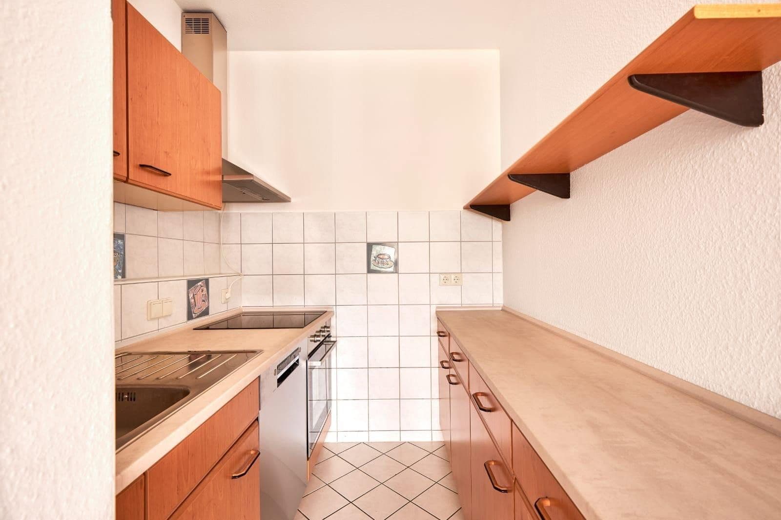 Prenájom bytu 3-izbový 95 m², Werkstättestraße 5, Kaiserslautern, Porýnie-Falcko Prenájom bytu 3-izbový 95 m², Werkstättestraße 5, Kaiserslautern, Porýnie-Falcko