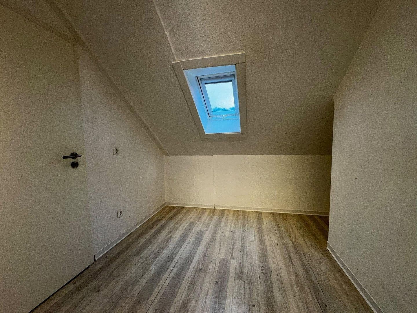 Prenájom bytu 1-izbový 19 m², Zellbach 70A, Clausthal-Zellerfeld, Dolné Sasko Prenájom bytu 1-izbový 19 m², Zellbach 70A, Clausthal-Zellerfeld, Dolné Sasko