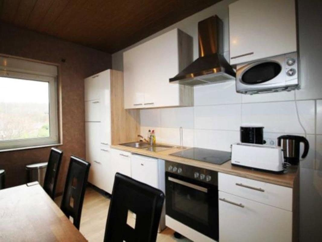 Prenájom bytu 3-izbový 80 m², Bergheim, Severné Porýnie - Westfálsko Prenájom bytu 3-izbový 80 m², Bergheim, Severné Porýnie - Westfálsko