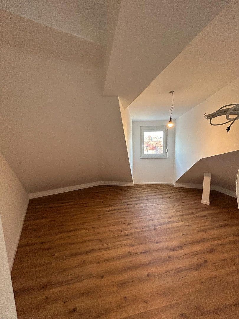 Prenájom bytu 3-izbový 75 m², Stromerstr. 1/1A, Nürnberg, Bavorsko Prenájom bytu 3-izbový 75 m², Stromerstr. 1/1A, Nürnberg, Bavorsko