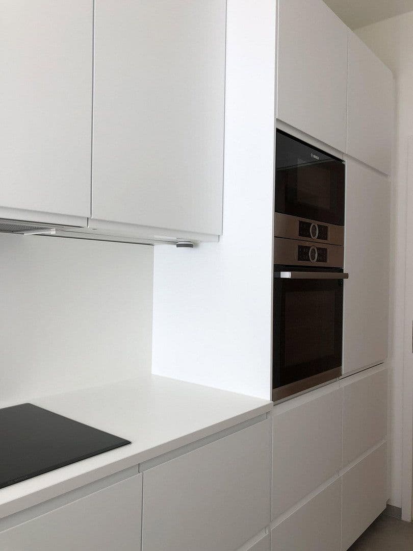Predaj bytu 2-izbový 62 m², Berlin, Berlín Predaj bytu 2-izbový 62 m², Berlin, Berlín