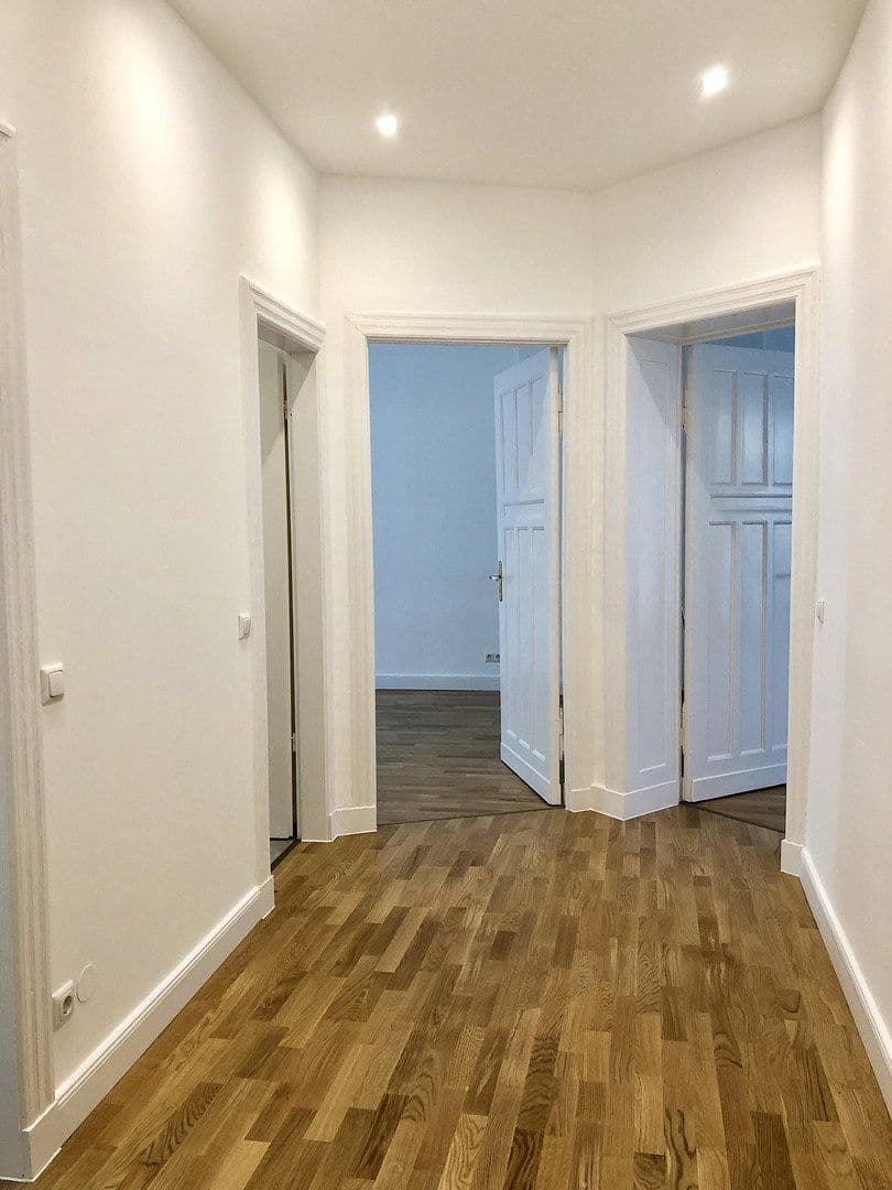 Predaj bytu 2-izbový 62 m², Berlin, Berlín Predaj bytu 2-izbový 62 m², Berlin, Berlín