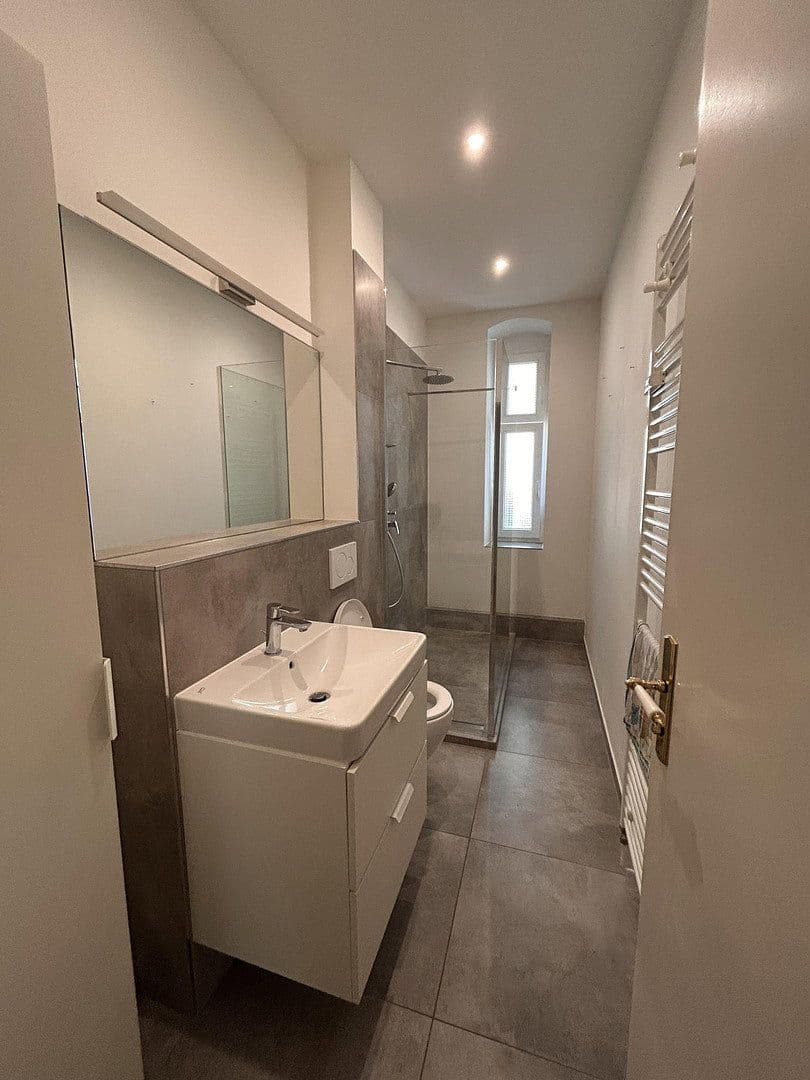 Predaj bytu 2-izbový 62 m², Berlin, Berlín Predaj bytu 2-izbový 62 m², Berlin, Berlín