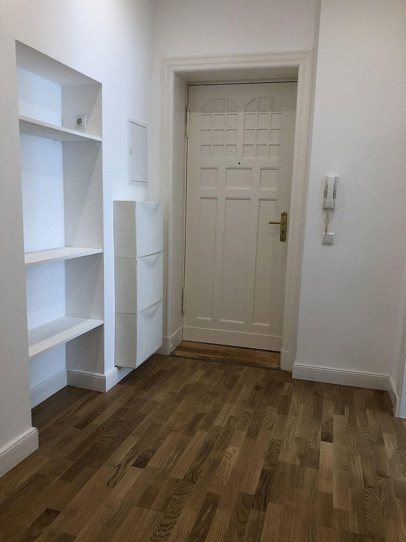 Predaj bytu 2-izbový 62 m², Berlin, Berlín Predaj bytu 2-izbový 62 m², Berlin, Berlín