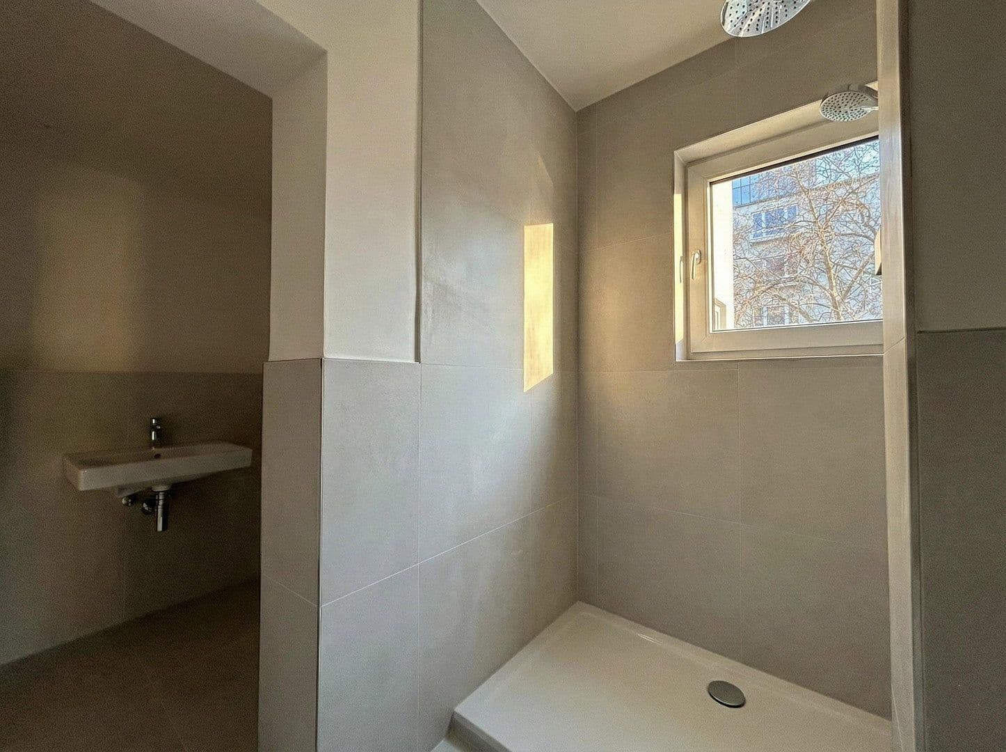 Predaj bytu 3-izbový 70 m², Köln, Severné Porýnie - Westfálsko Predaj bytu 3-izbový 70 m², Köln, Severné Porýnie - Westfálsko
