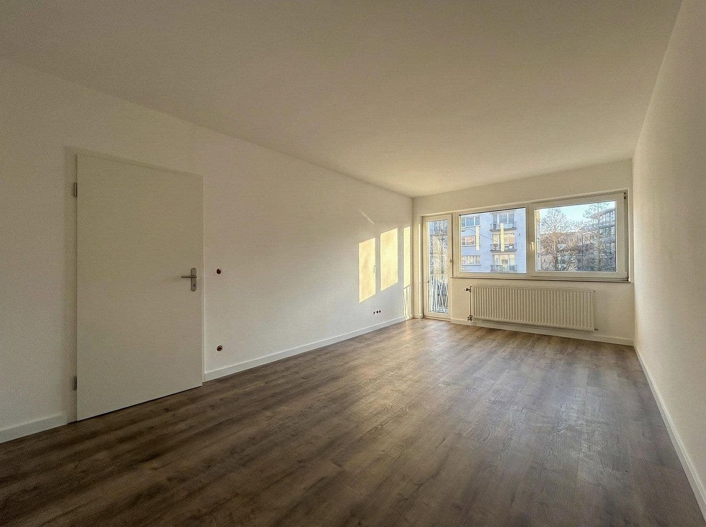 Predaj bytu 3-izbový 70 m², Köln, Severné Porýnie - Westfálsko Predaj bytu 3-izbový 70 m², Köln, Severné Porýnie - Westfálsko