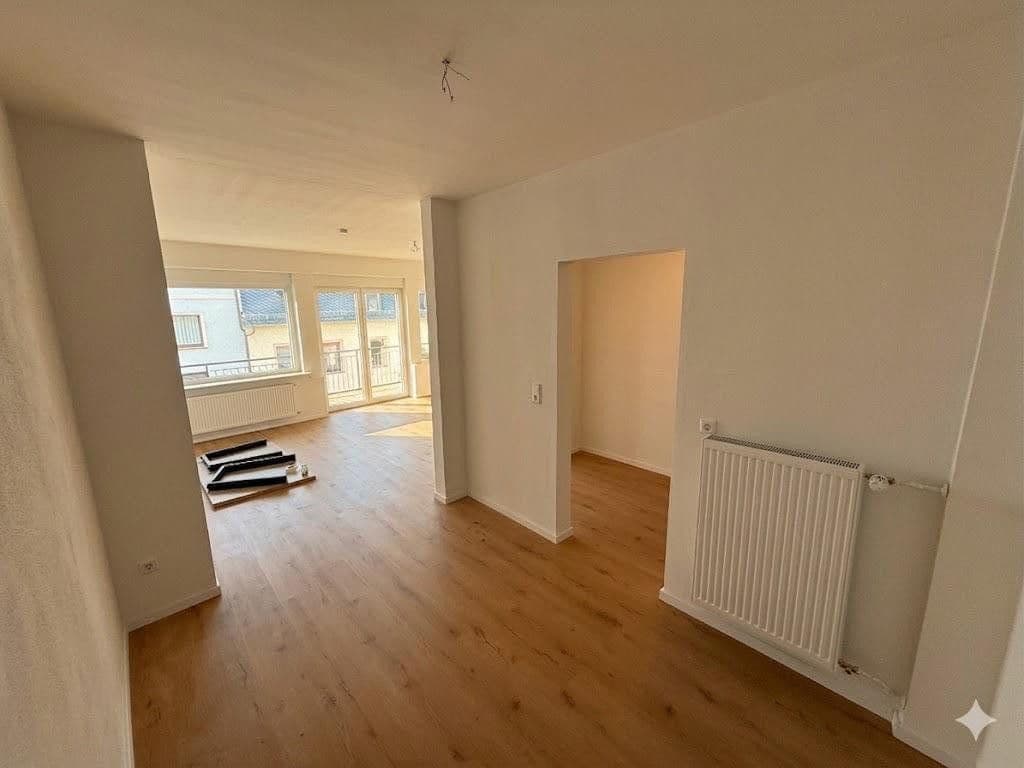Prenájom bytu 3-izbový 130 m², Schlossberg 1, Sankt Goar, Porýnie-Falcko Prenájom bytu 3-izbový 130 m², Schlossberg 1, Sankt Goar, Porýnie-Falcko
