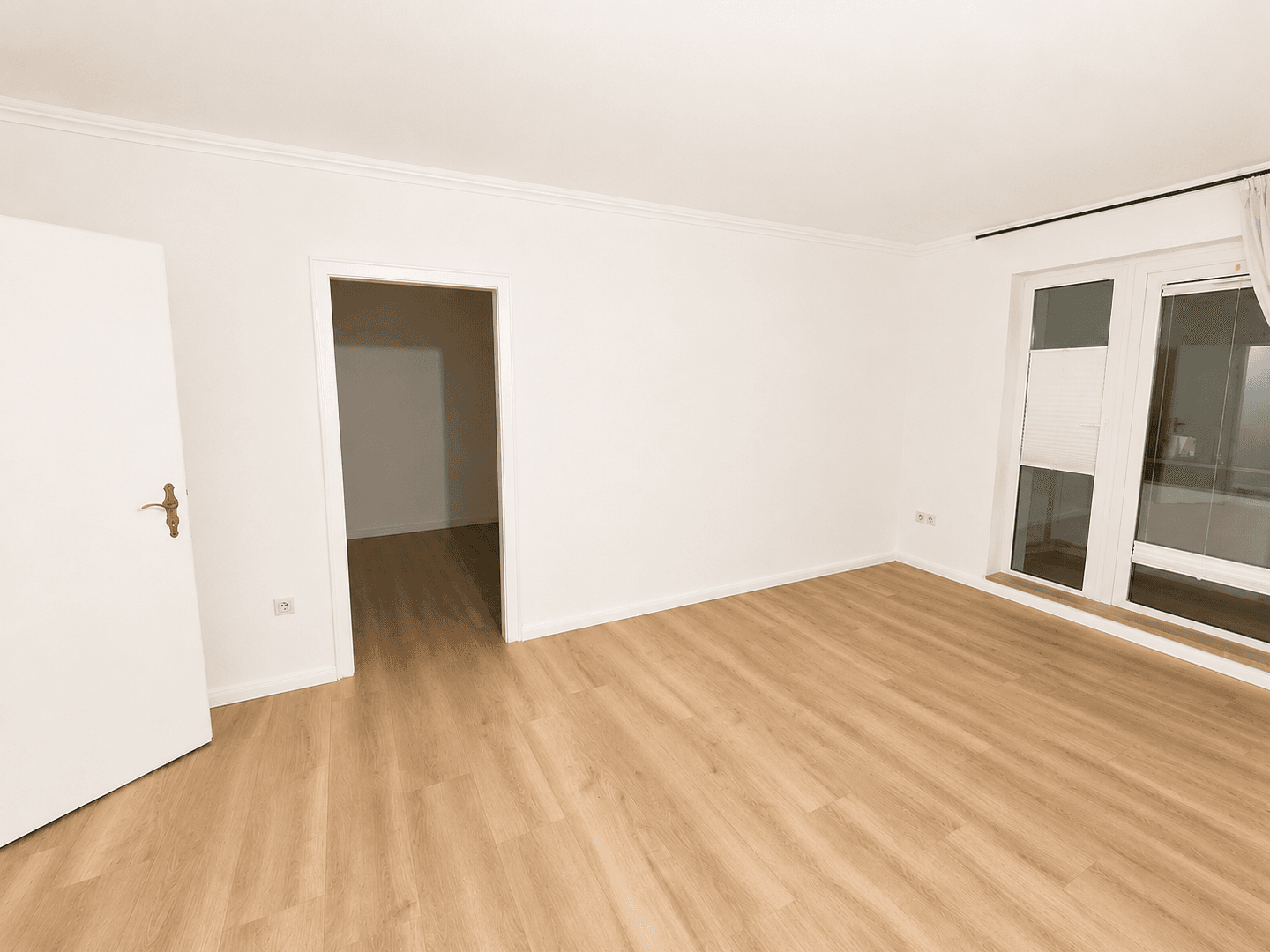 Prenájom bytu 3-izbový 63 m², Neuer Damm 40, Bremen, Brémy Prenájom bytu 3-izbový 63 m², Neuer Damm 40, Bremen, Brémy