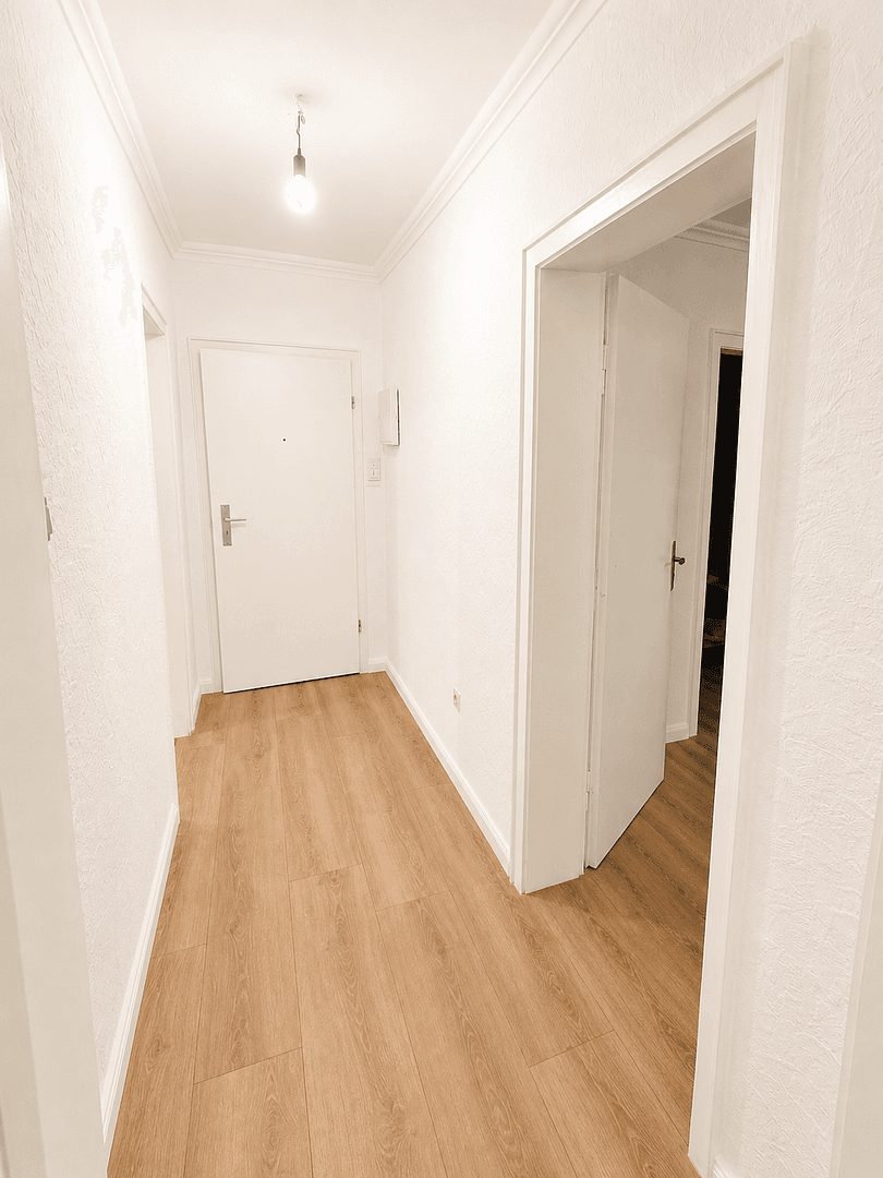 Prenájom bytu 3-izbový 63 m², Neuer Damm 40, Bremen, Brémy Prenájom bytu 3-izbový 63 m², Neuer Damm 40, Bremen, Brémy