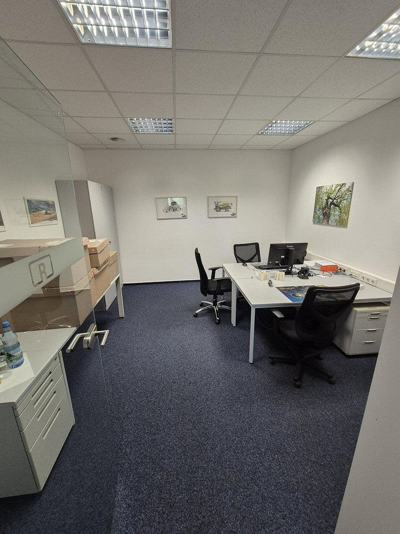 Prenájom nebytového priestoru 24.948 m², Lauchaer Höhe 29, Hörsel, Durínsko Prenájom nebytového priestoru 24.948 m², Lauchaer Höhe 29, Hörsel, Durínsko