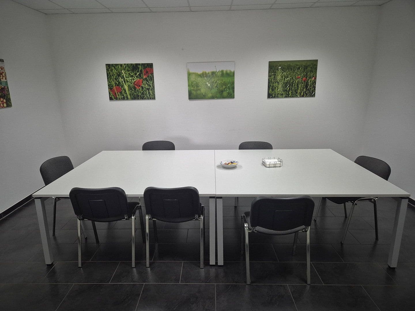 Prenájom nebytového priestoru 24.948 m², Lauchaer Höhe 29, Hörsel, Durínsko Prenájom nebytového priestoru 24.948 m², Lauchaer Höhe 29, Hörsel, Durínsko