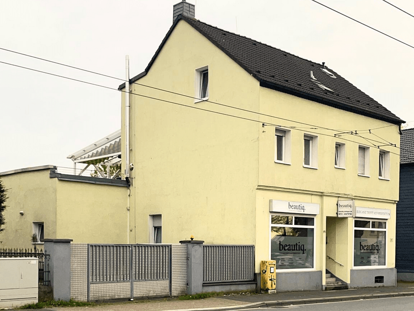 Predaj domu 290 m², pozemok 550 m², Solingen, Severné Porýnie - Westfálsko Predaj domu 290 m², pozemok 550 m², Solingen, Severné Porýnie - Westfálsko