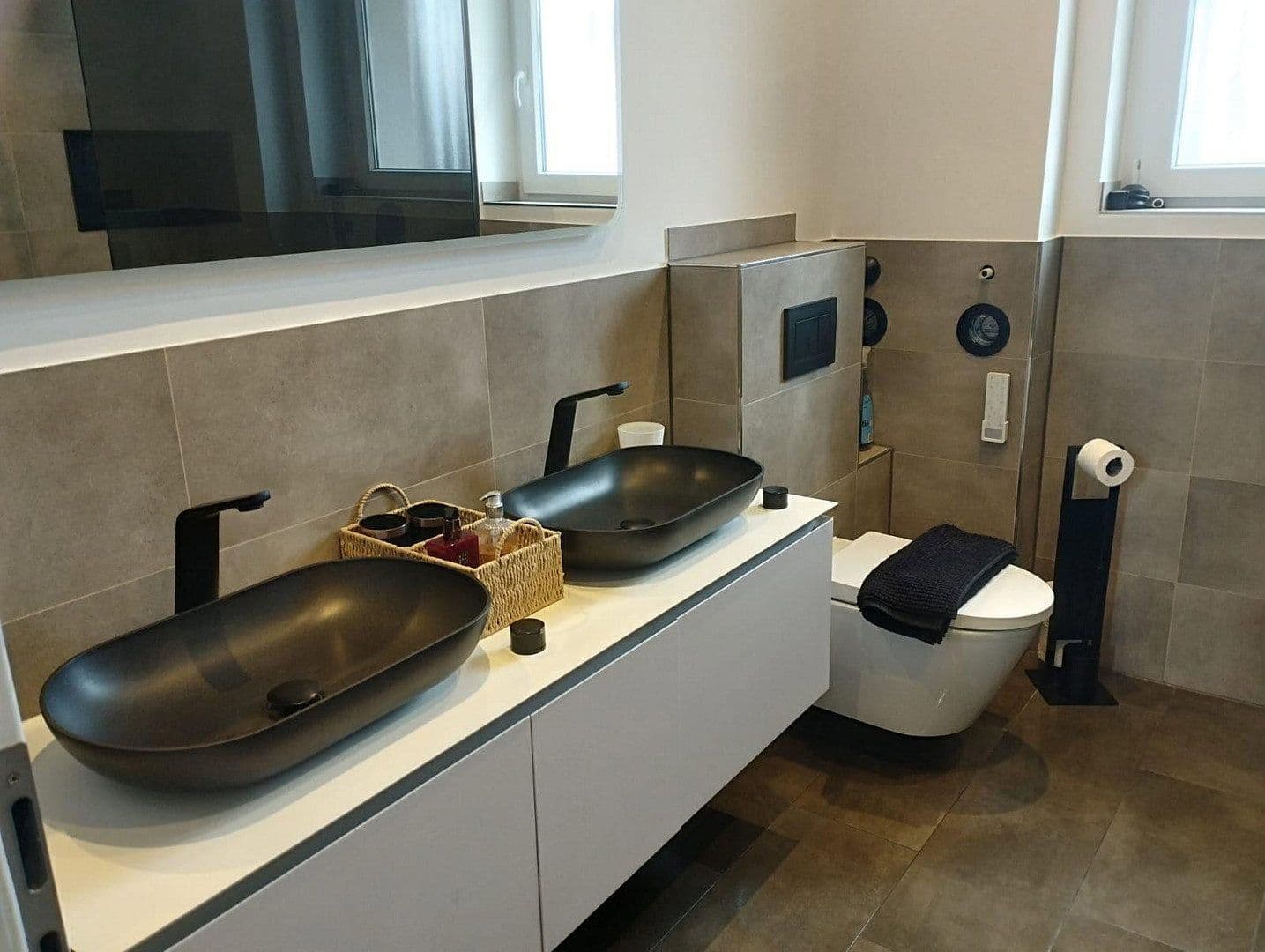Predaj domu 290 m², pozemok 550 m², Solingen, Severné Porýnie - Westfálsko Predaj domu 290 m², pozemok 550 m², Solingen, Severné Porýnie - Westfálsko