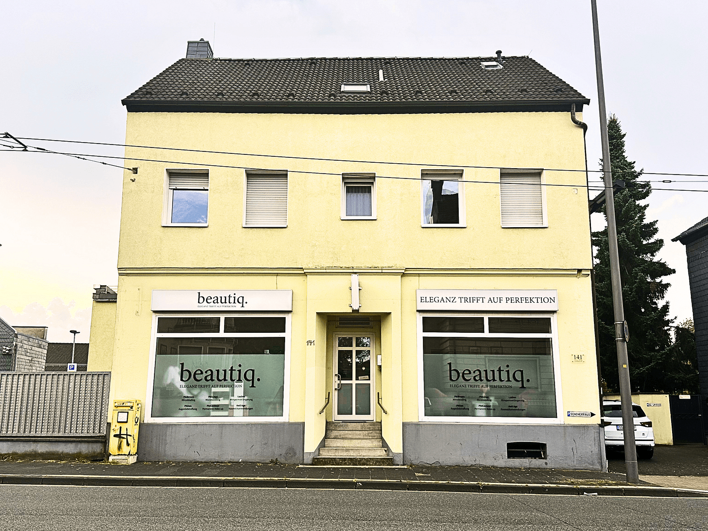 Predaj domu 290 m², pozemok 550 m², Solingen, Severné Porýnie - Westfálsko Predaj domu 290 m², pozemok 550 m², Solingen, Severné Porýnie - Westfálsko