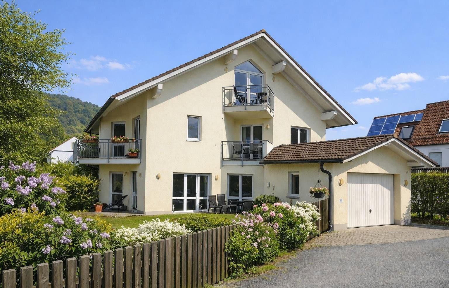 Predaj domu 180 m², pozemok 388 m², Watzmannstrasse 7, Starnberg, Bavorsko Predaj domu 180 m², pozemok 388 m², Watzmannstrasse 7, Starnberg, Bavorsko