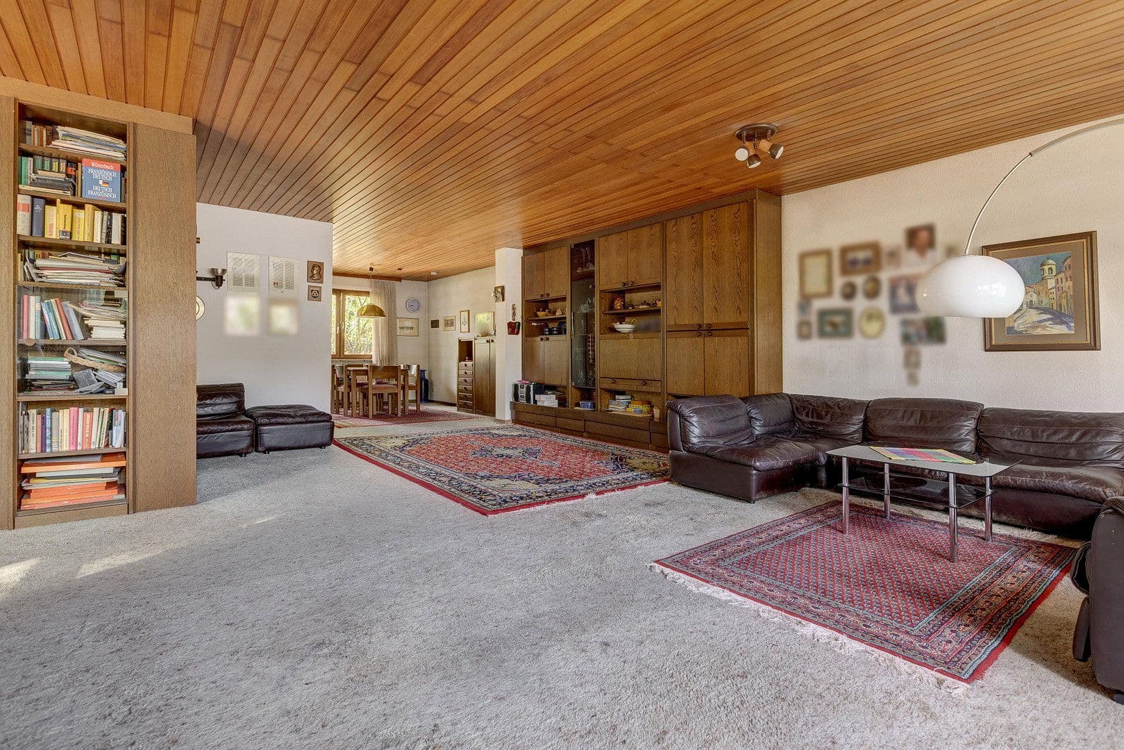 Predaj domu 290 m², pozemok 546 m², Mainz, Porýnie-Falcko Predaj domu 290 m², pozemok 546 m², Mainz, Porýnie-Falcko