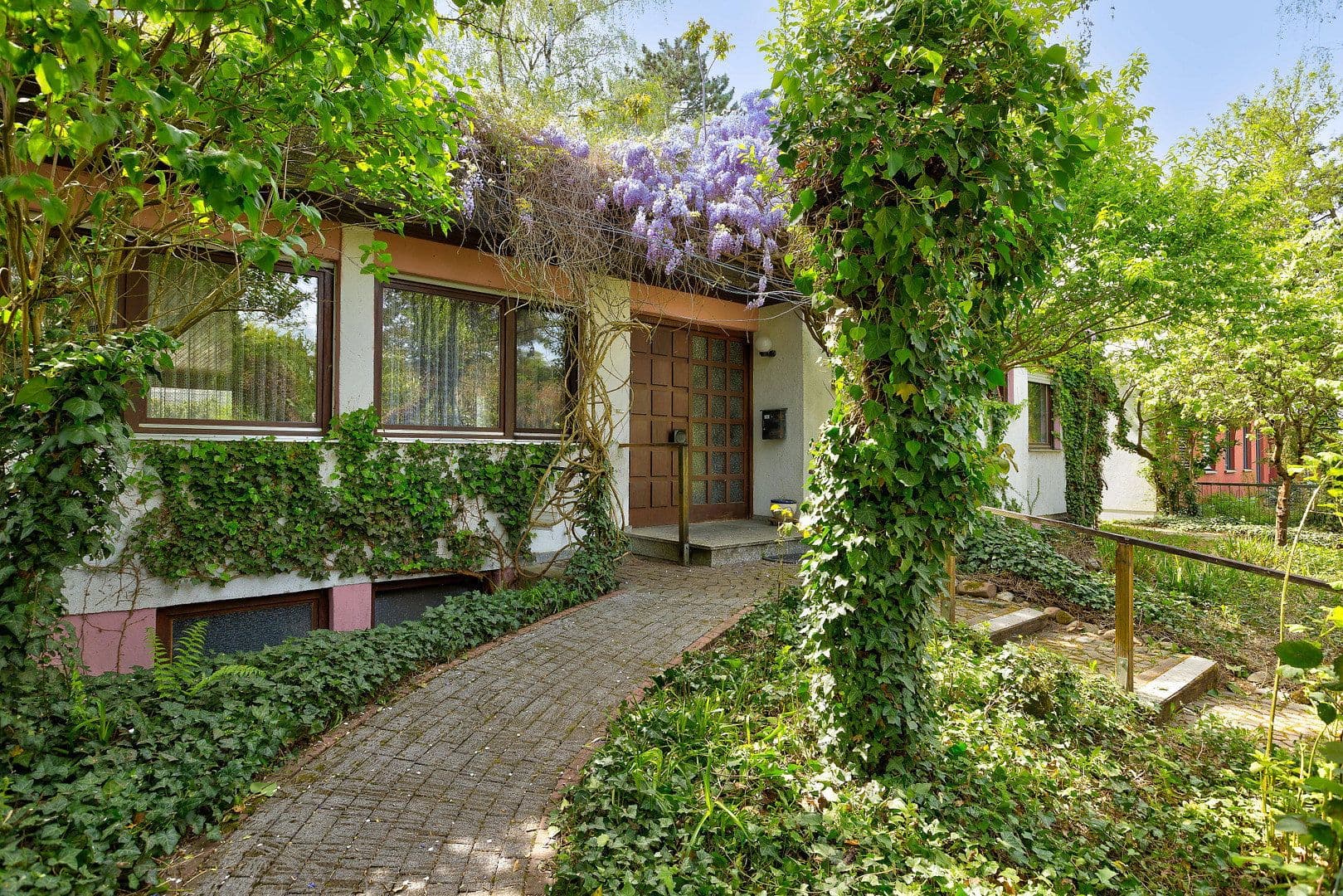 Predaj domu 290 m², pozemok 546 m², Mainz, Porýnie-Falcko Predaj domu 290 m², pozemok 546 m², Mainz, Porýnie-Falcko
