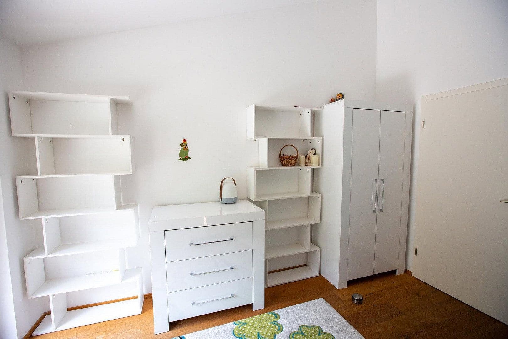 Prenájom domu 174 m², pozemok 500 m², Wörthsee, Bavorsko Prenájom domu 174 m², pozemok 500 m², Wörthsee, Bavorsko
