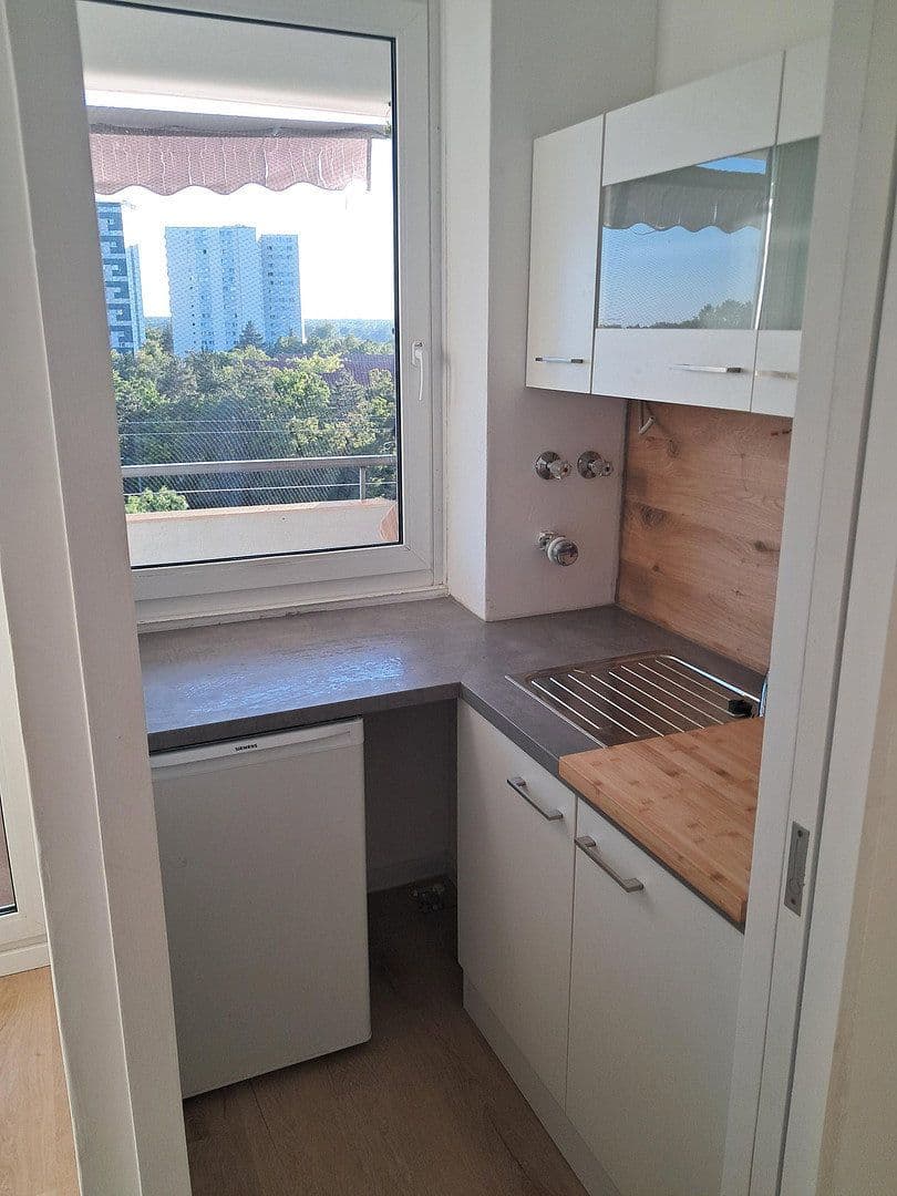 Prenájom bytu 1-izbový 29 m², Wichernstr. 14, Erlangen, Bavorsko Prenájom bytu 1-izbový 29 m², Wichernstr. 14, Erlangen, Bavorsko