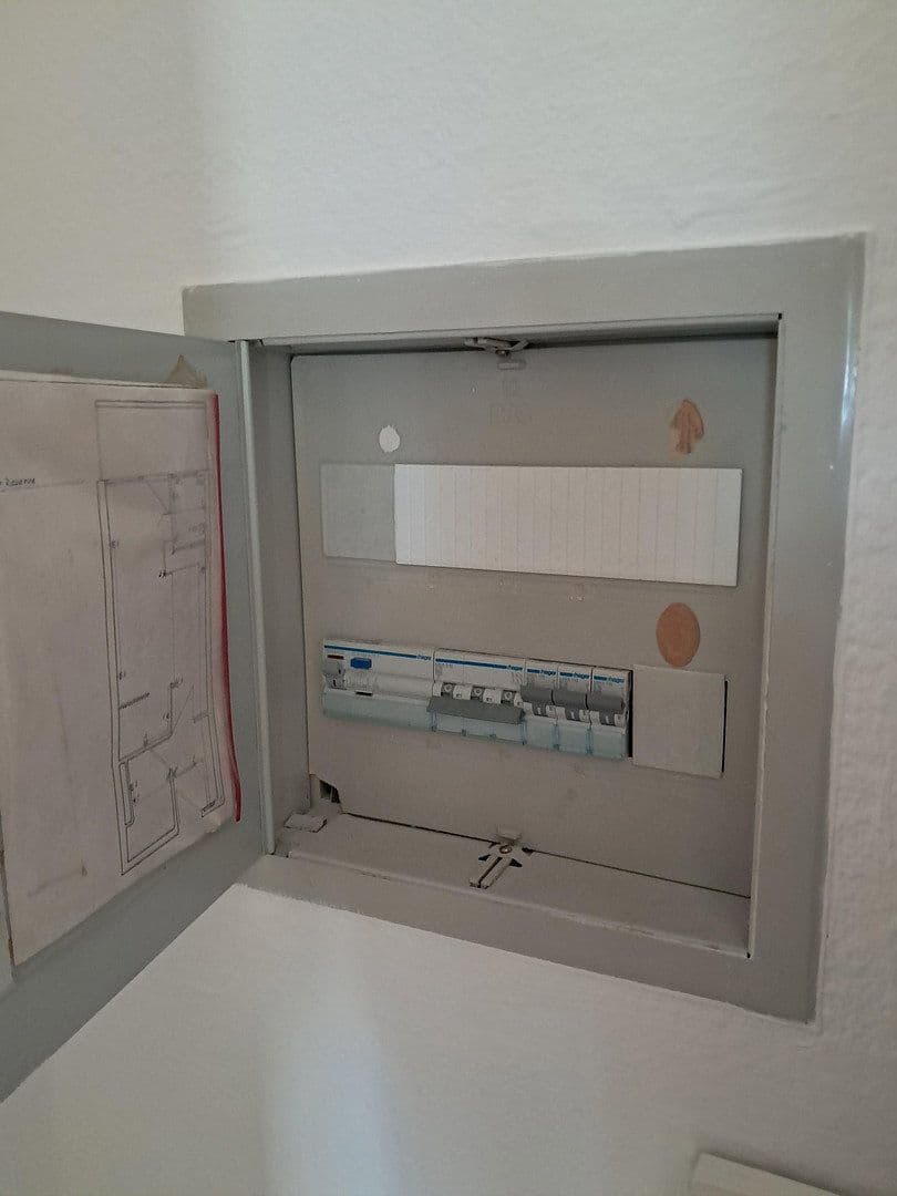 Prenájom bytu 1-izbový 29 m², Wichernstr. 14, Erlangen, Bavorsko Prenájom bytu 1-izbový 29 m², Wichernstr. 14, Erlangen, Bavorsko
