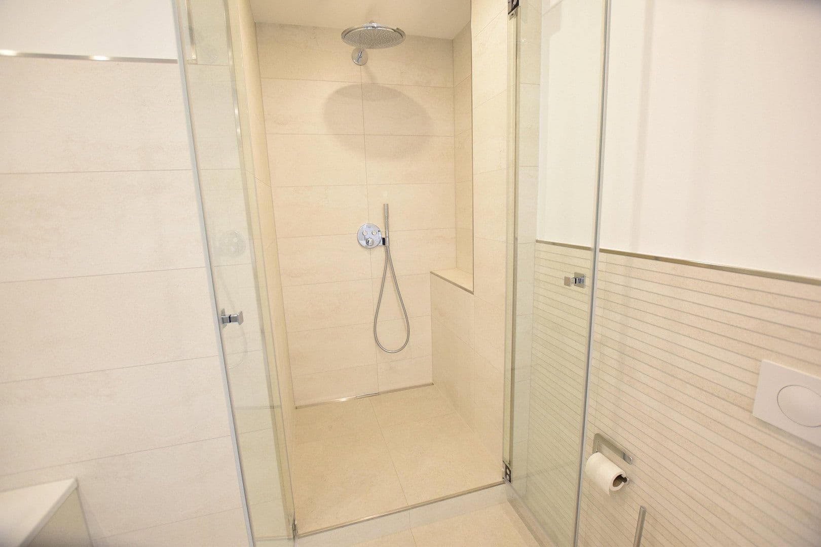 Predaj bytu 3-izbový 135 m², Bergisch Gladbach, Severné Porýnie - Westfálsko Predaj bytu 3-izbový 135 m², Bergisch Gladbach, Severné Porýnie - Westfálsko