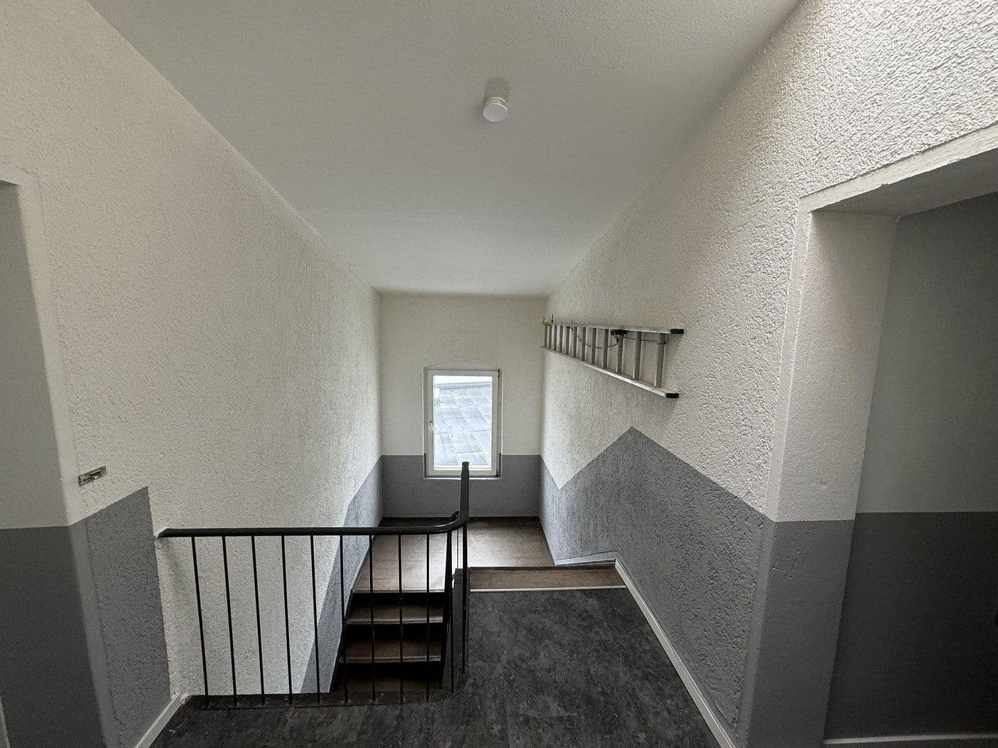 Prenájom bytu 1-izbový 24 m², Berlin, Berlín Prenájom bytu 1-izbový 24 m², Berlin, Berlín
