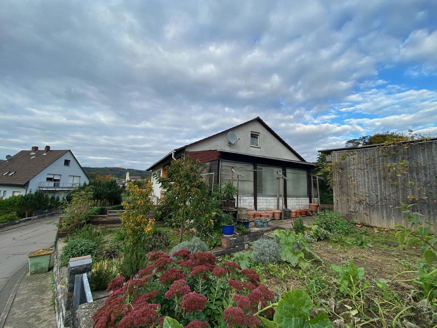 Predaj domu 261 m², pozemok 720 m², Am Dunkelberg 2, Heppenheim, Hesensko Predaj domu 261 m², pozemok 720 m², Am Dunkelberg 2, Heppenheim, Hesensko