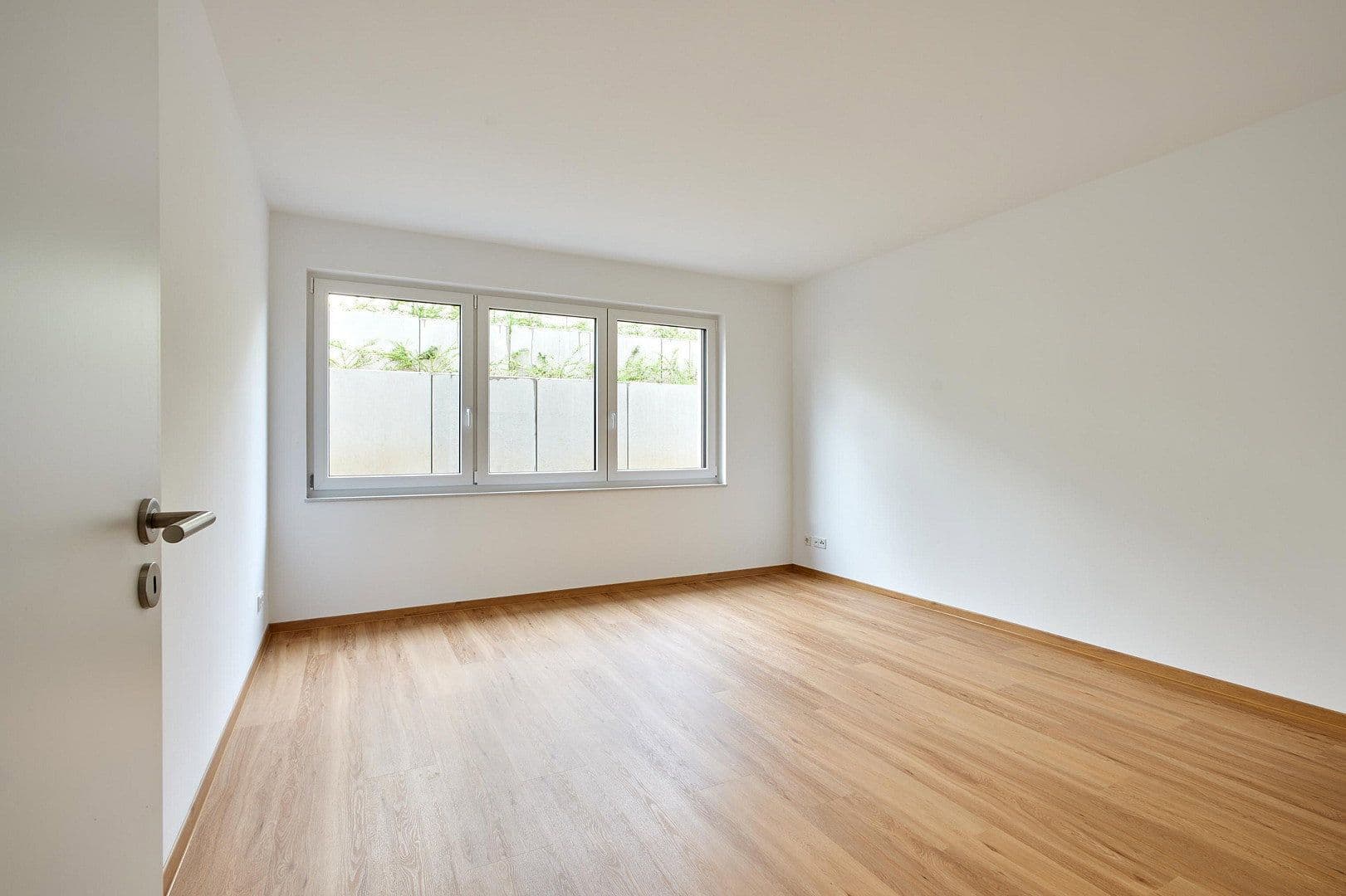 Prenájom bytu 4-izbový 132 m², Jügesheimer Weg 31, Seligenstadt, Hesensko Prenájom bytu 4-izbový 132 m², Jügesheimer Weg 31, Seligenstadt, Hesensko