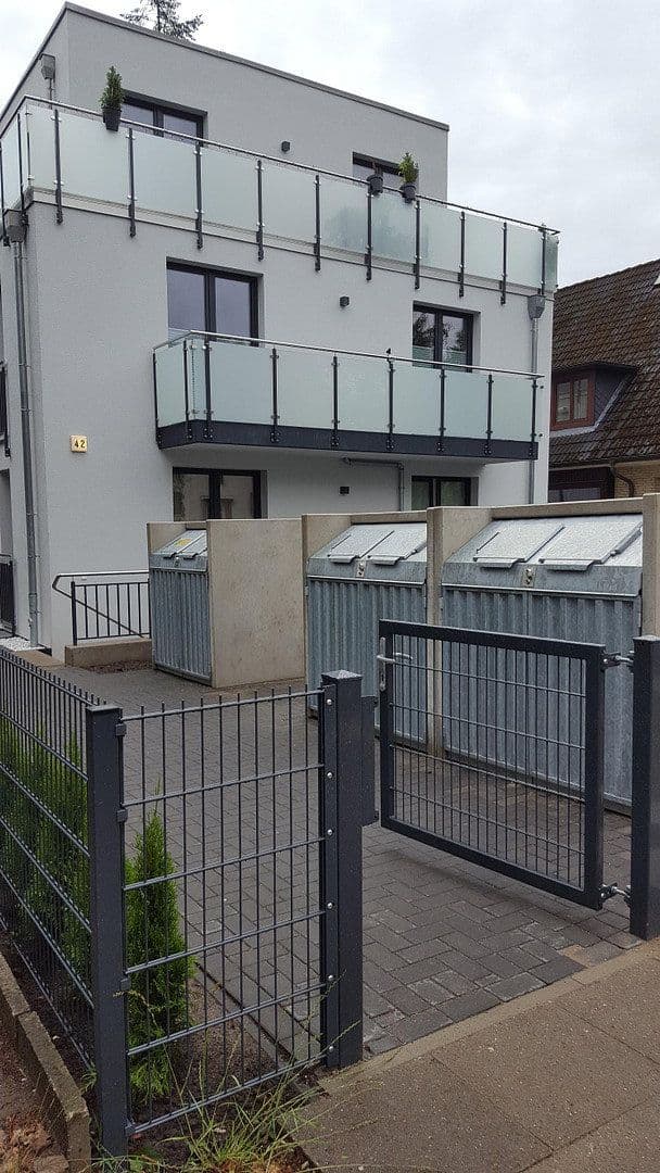 Prenájom bytu 2-izbový 75 m², Hamburg, Hamburg Prenájom bytu 2-izbový 75 m², Hamburg, Hamburg