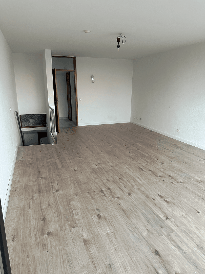 Prenájom bytu 2-izbový 72 m², Aachen, Severné Porýnie - Westfálsko Prenájom bytu 2-izbový 72 m², Aachen, Severné Porýnie - Westfálsko