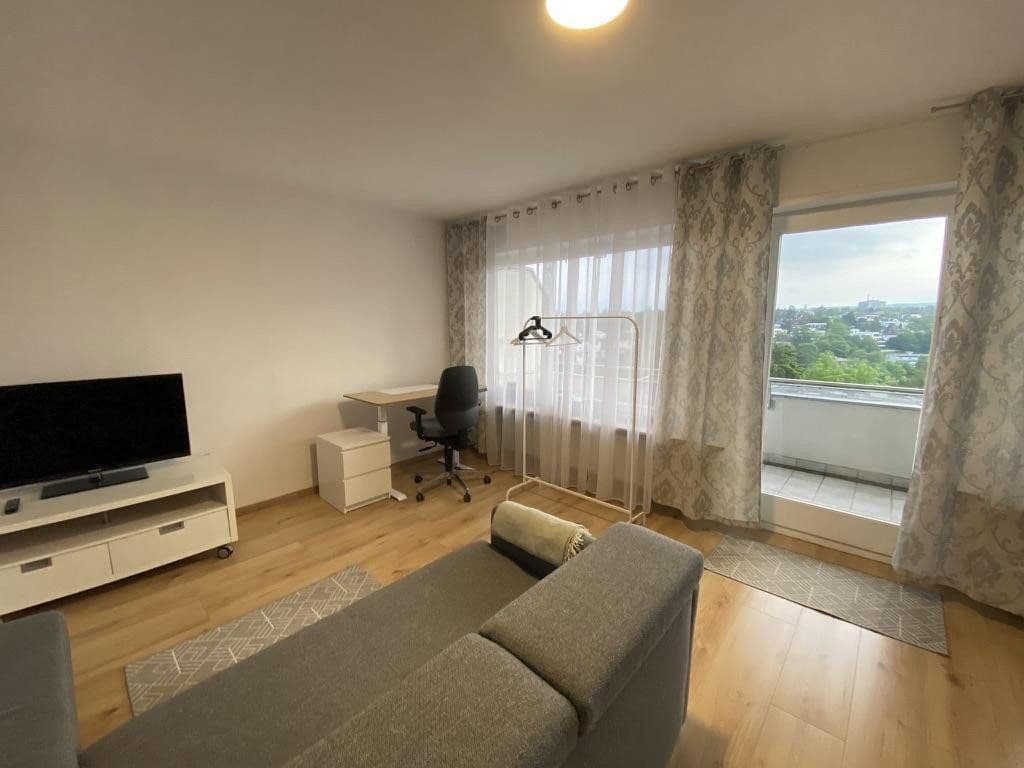 Prenájom bytu 1-izbový 42 m², Kapellenstraße 64a, Wiesbaden, Hesensko Prenájom bytu 1-izbový 42 m², Kapellenstraße 64a, Wiesbaden, Hesensko