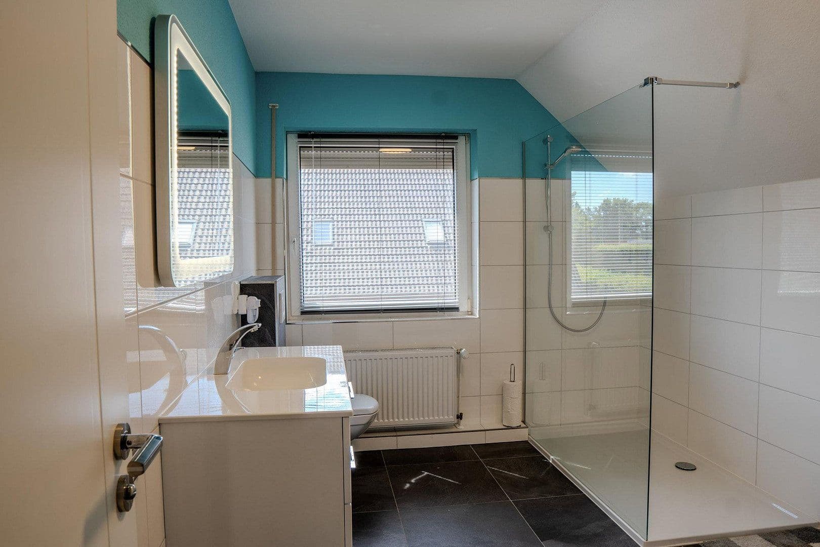 Predaj domu 148 m², pozemok 514 m², Barßel, Dolné Sasko Predaj domu 148 m², pozemok 514 m², Barßel, Dolné Sasko
