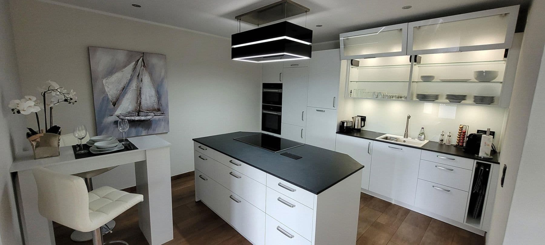 Prenájom bytu 2-izbový 65 m², Kiel, Šlezvicko-Holštajnsko Prenájom bytu 2-izbový 65 m², Kiel, Šlezvicko-Holštajnsko