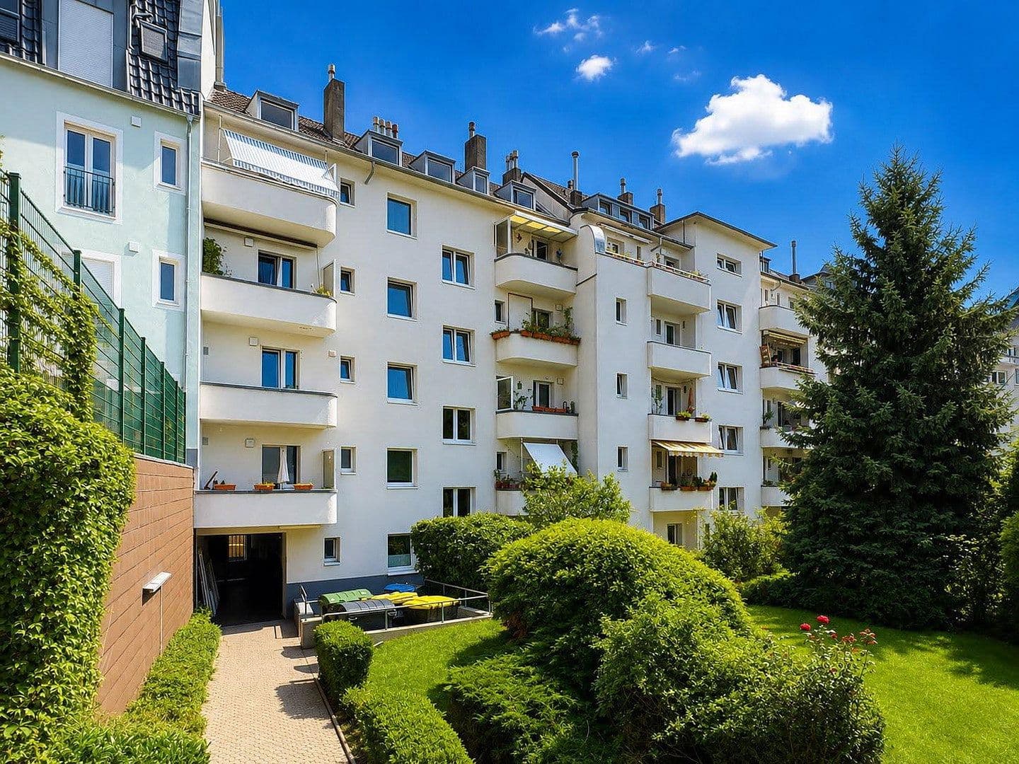 Predaj bytu 2-izbový 57 m², Wormser Str. 49, Köln, Severné Porýnie - Westfálsko Predaj bytu 2-izbový 57 m², Wormser Str. 49, Köln, Severné Porýnie - Westfálsko