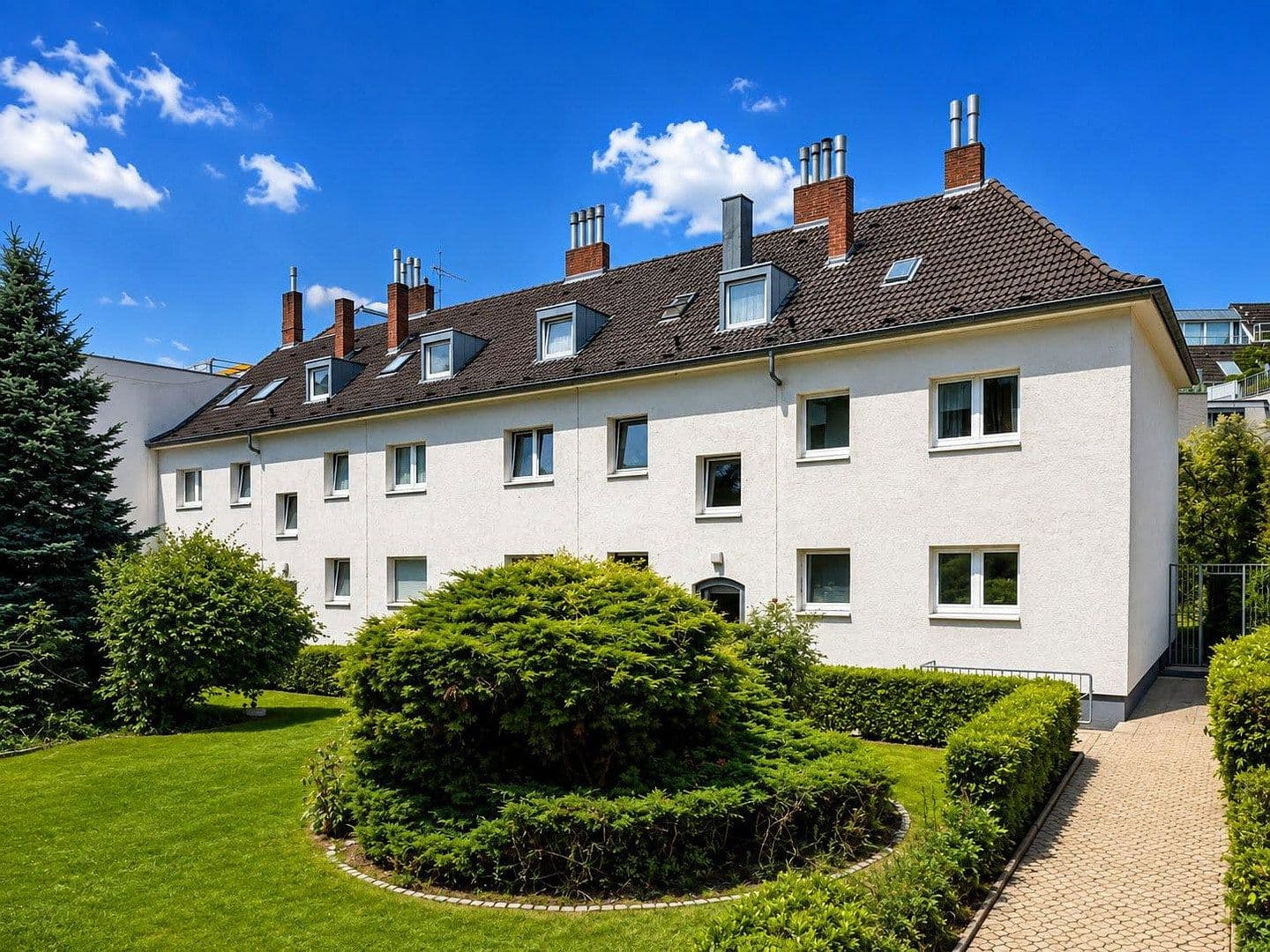 Predaj bytu 2-izbový 57 m², Wormser Str. 49, Köln, Severné Porýnie - Westfálsko Predaj bytu 2-izbový 57 m², Wormser Str. 49, Köln, Severné Porýnie - Westfálsko