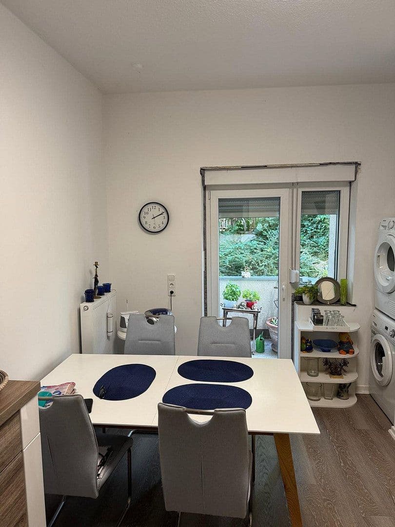 Predaj bytu 2-izbový 57 m², Wormser Str. 49, Köln, Severné Porýnie - Westfálsko Predaj bytu 2-izbový 57 m², Wormser Str. 49, Köln, Severné Porýnie - Westfálsko