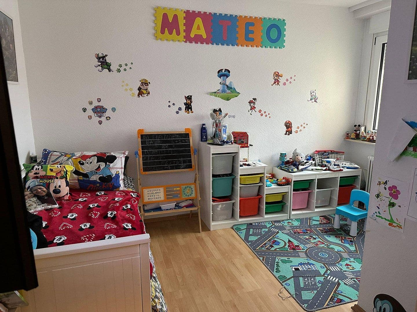 Prenájom bytu 4-izbový 97 m², Bachfeld 10, Lampertheim, Hesensko Prenájom bytu 4-izbový 97 m², Bachfeld 10, Lampertheim, Hesensko