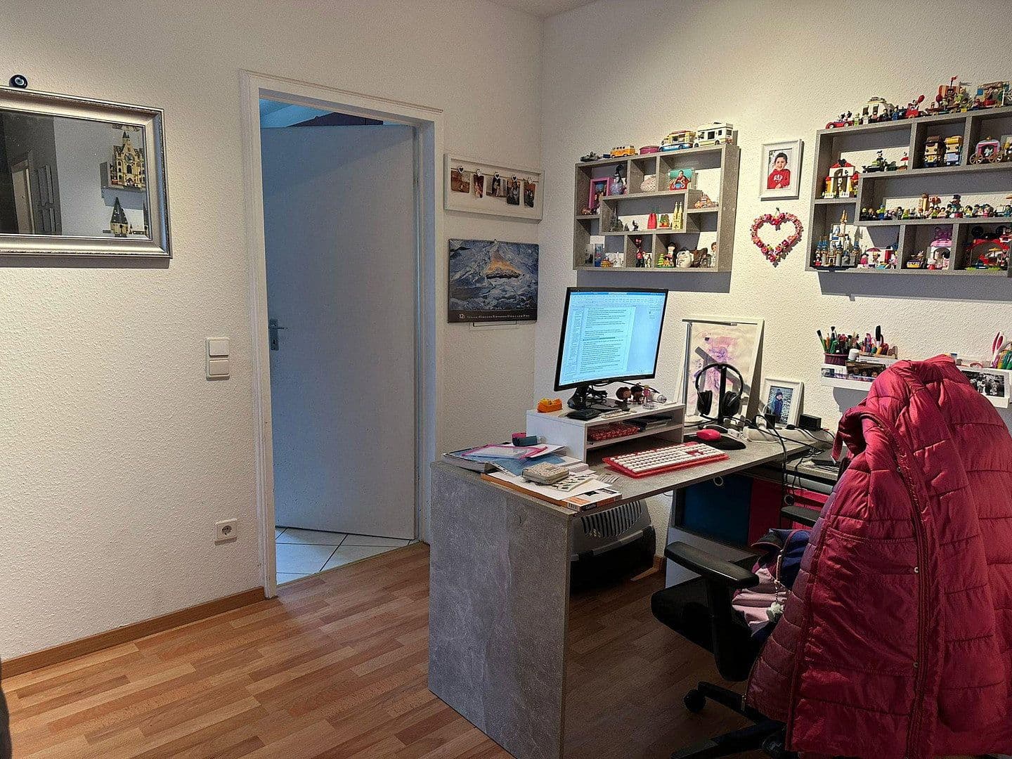 Prenájom bytu 4-izbový 97 m², Bachfeld 10, Lampertheim, Hesensko Prenájom bytu 4-izbový 97 m², Bachfeld 10, Lampertheim, Hesensko